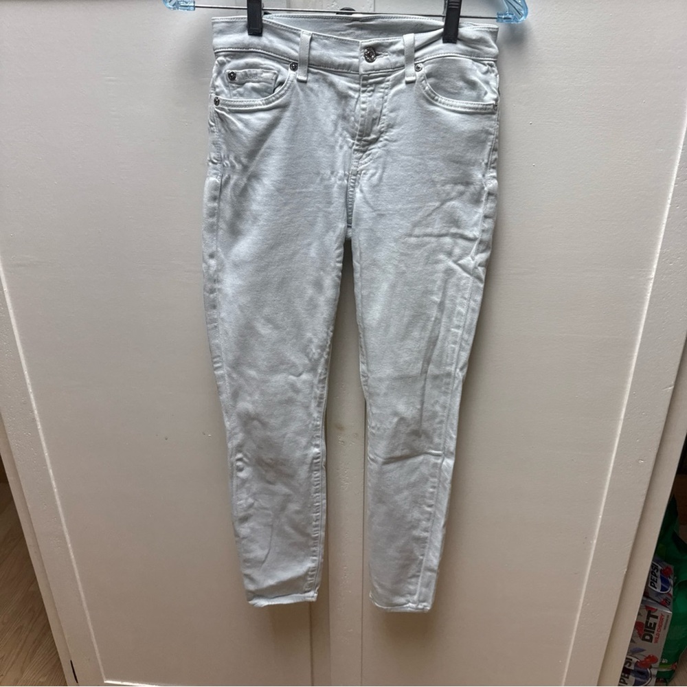 7 For All Mankind Light Wash Ankle Gwenevere Size 25 Stretch